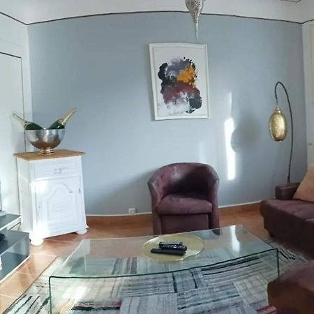 Appartement Moderne A Perpignan Avec Vue Sur La Montagne Exterior photo