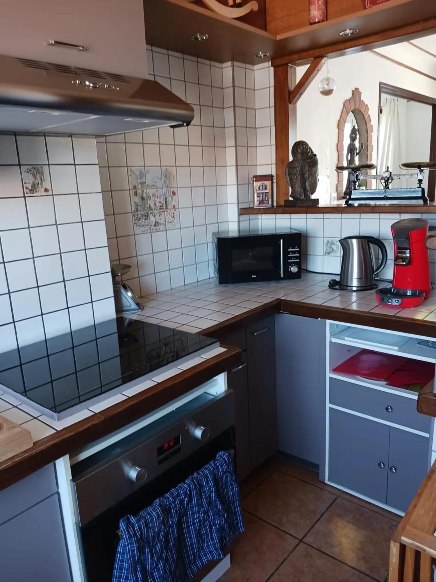 Appartement Moderne A Perpignan Avec Vue Sur La Montagne Exterior photo