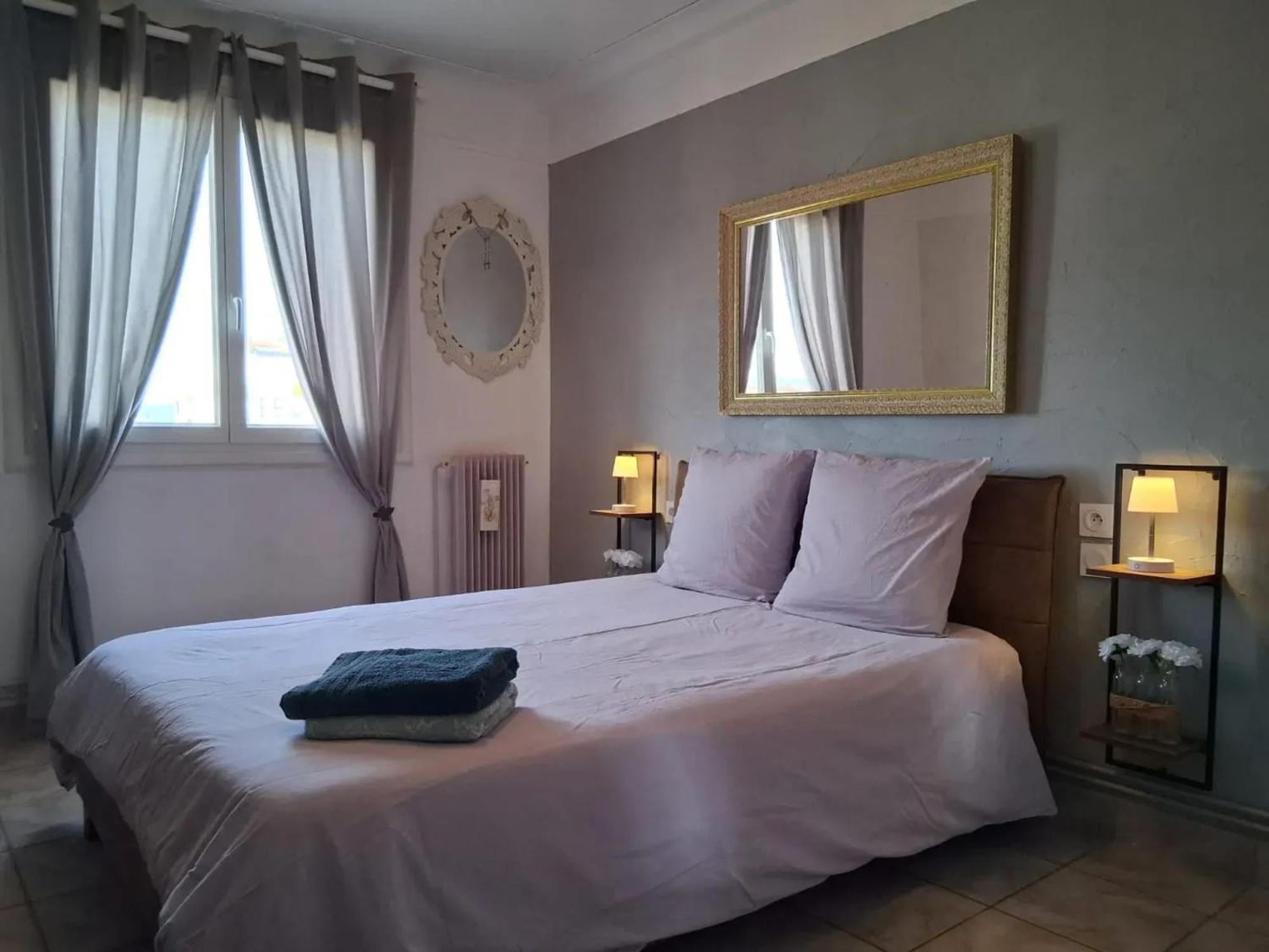 Appartement Moderne A Perpignan Avec Vue Sur La Montagne Exterior photo
