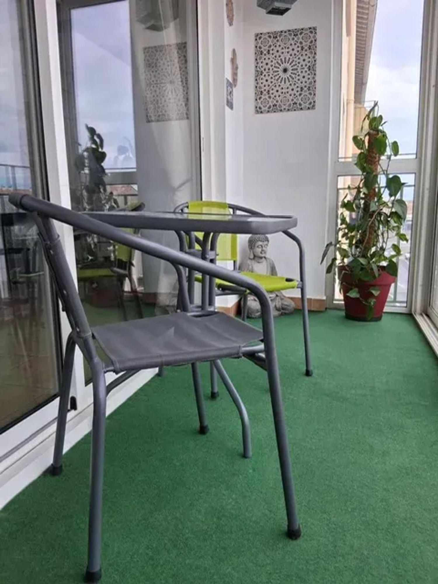 Appartement Moderne A Perpignan Avec Vue Sur La Montagne Exterior photo
